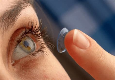 coloured multifocal contact lenses